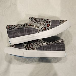 Blowfish Gray Print Canvas Slip Ons